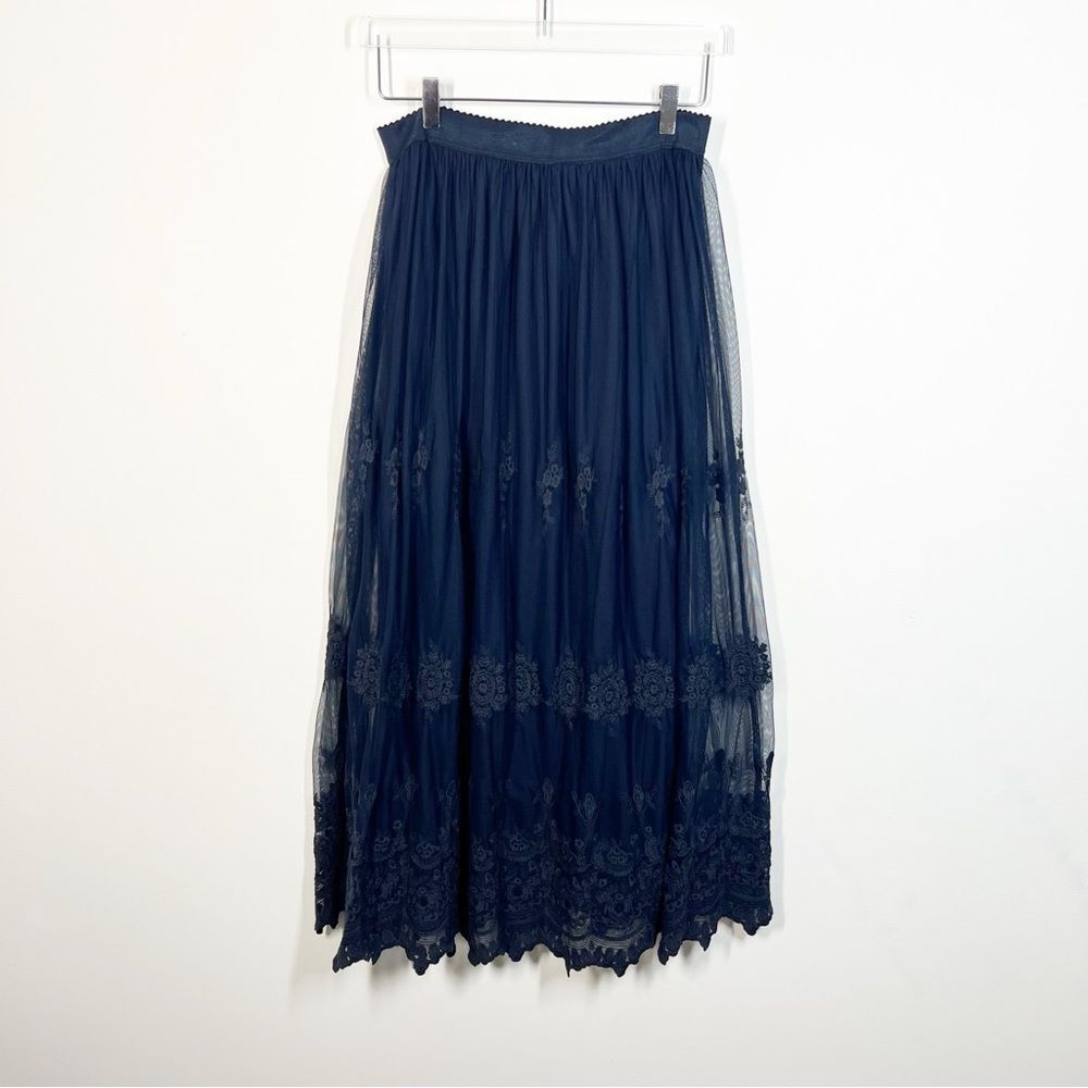 Wrap London Women's Size Medium Navy Blue Two Tier Lace Tulle Lined Full Skirt